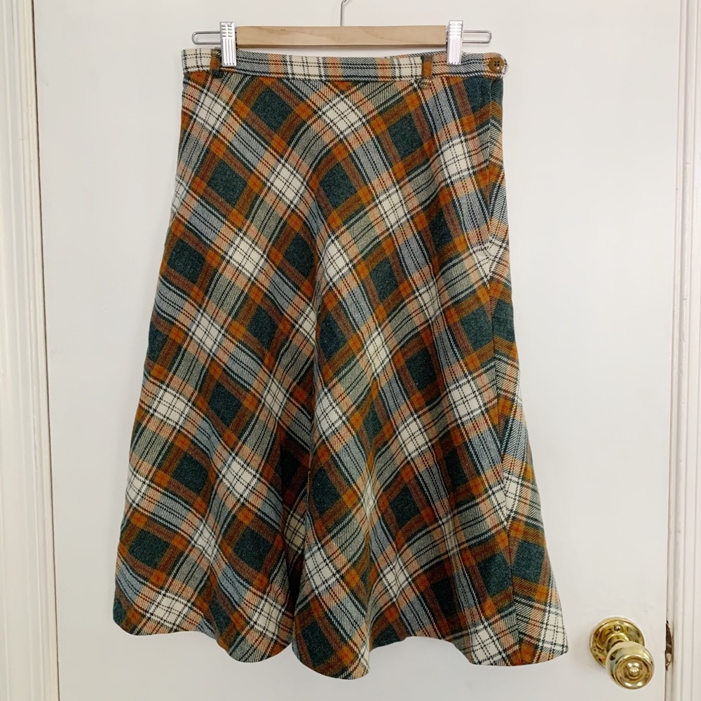 Vintage 1970s Autumn/Fall Plaid A-line Skirt